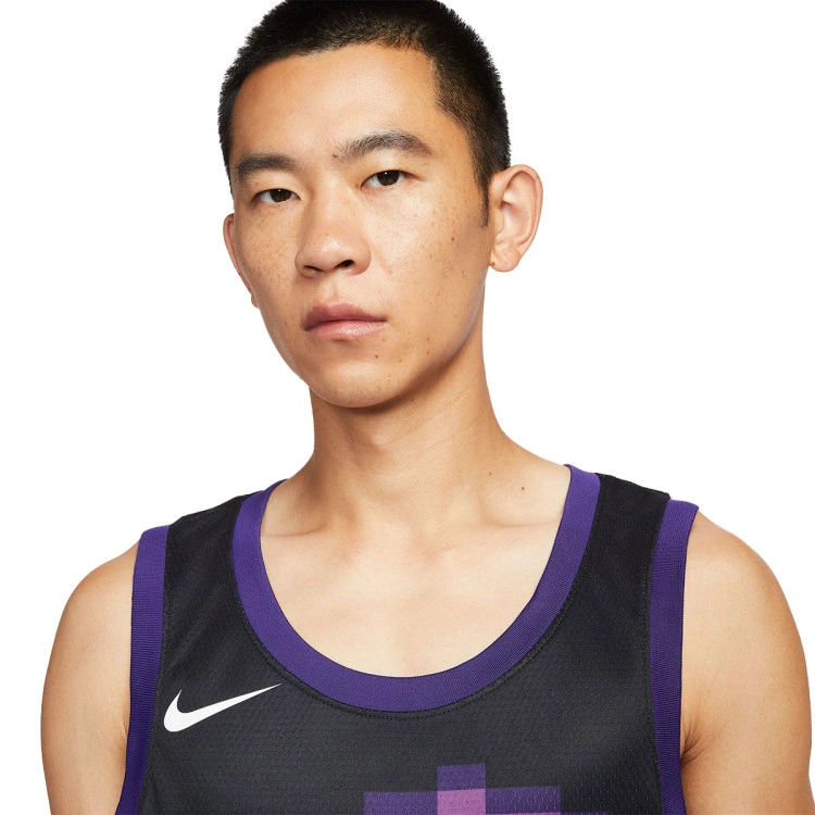 camiseta-nike-phoenix-suns-swingman-city-edition-devin-booker-black-6