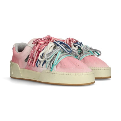 Hela Style Roots Trainers