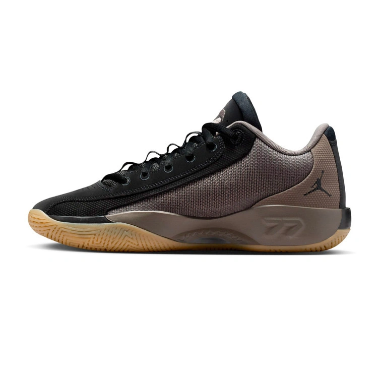 zapatillas-jordan-luka.77-gum-cave-stone-black-gum-light-brown-2
