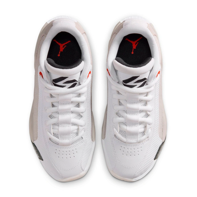 zapatillas-jordan-luka.77-nino-white-black-tech-grey-fire-red-5