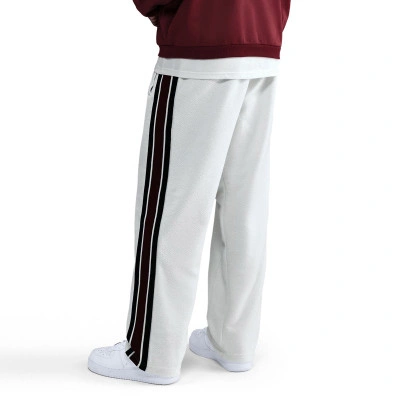 Lebron James Standard Issue Lange Hosen