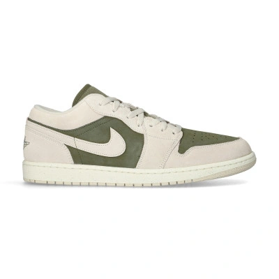 Air Jordan 1 Low SE Trainers