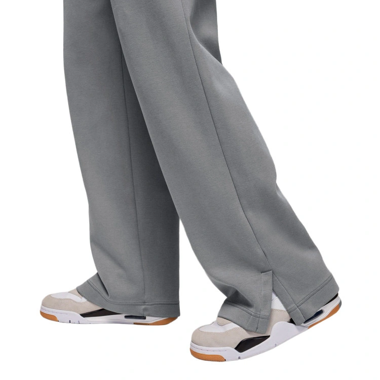 pantalon-largo-jordan-jayson-tatum-dri-fit-sport-hoop-fleece-smoke-grey-university-red-4