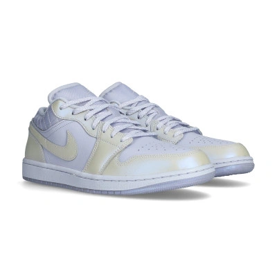 Women Air Jordan 1 Low SE Trainers