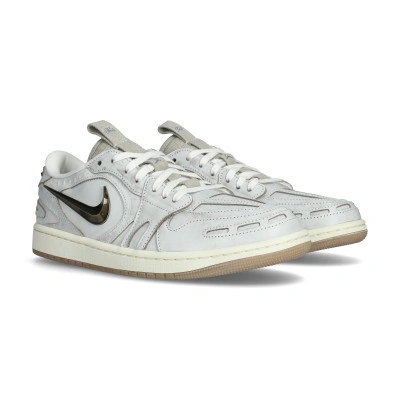 Air Jordan 1 Method of Make Low V3 Mujer Trainers