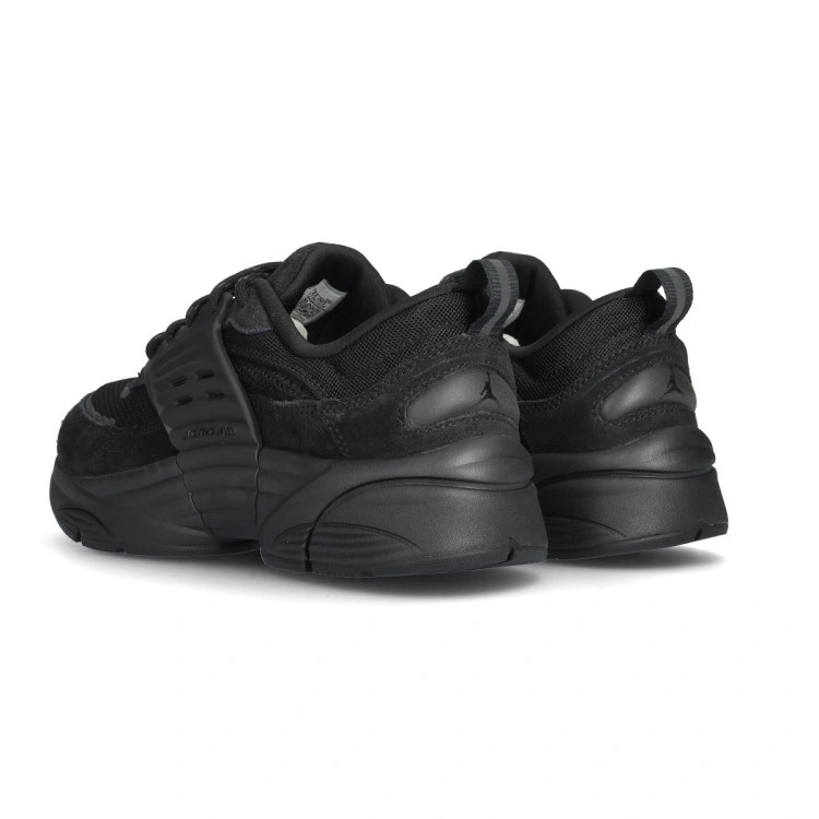 zapatilla-jordan-trunner-negro-5