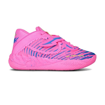 MB.05 Showtime Basketball Shoes