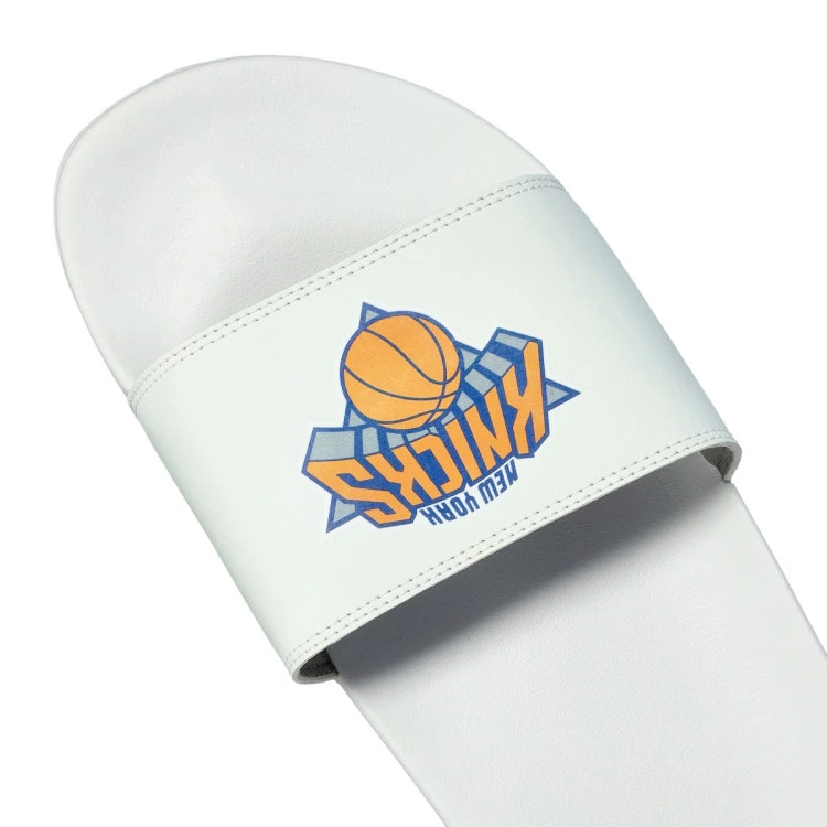 chanclas-islide-usa-motto-new-york-knicks-blanco-5
