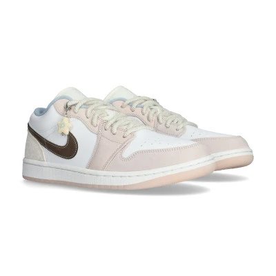 Women's Air Jordan 1 Low Trainers