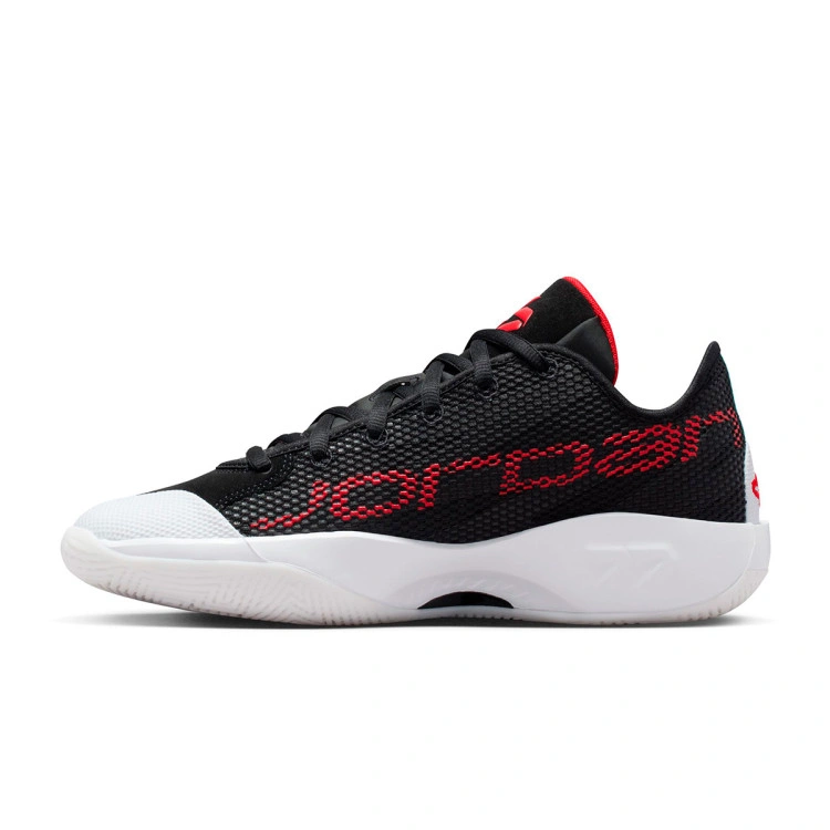 zapatillas-jordan-luka-77-bred-black-univ-red-white-2