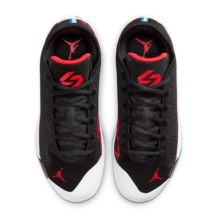 zapatillas-jordan-luka-77-bred-black-univ-red-white-5