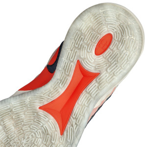 OUTSOLE-2