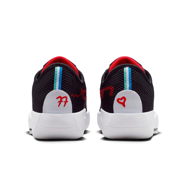 zapatillas-jordan-luka-77-bred-nino-black-univ-red-white-4