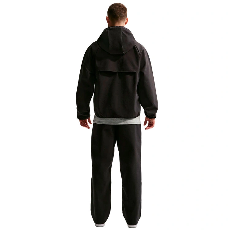 pantalon-largo-nike-kobe-bryant-windrunner-lunar-new-year-black-medium-ash-4