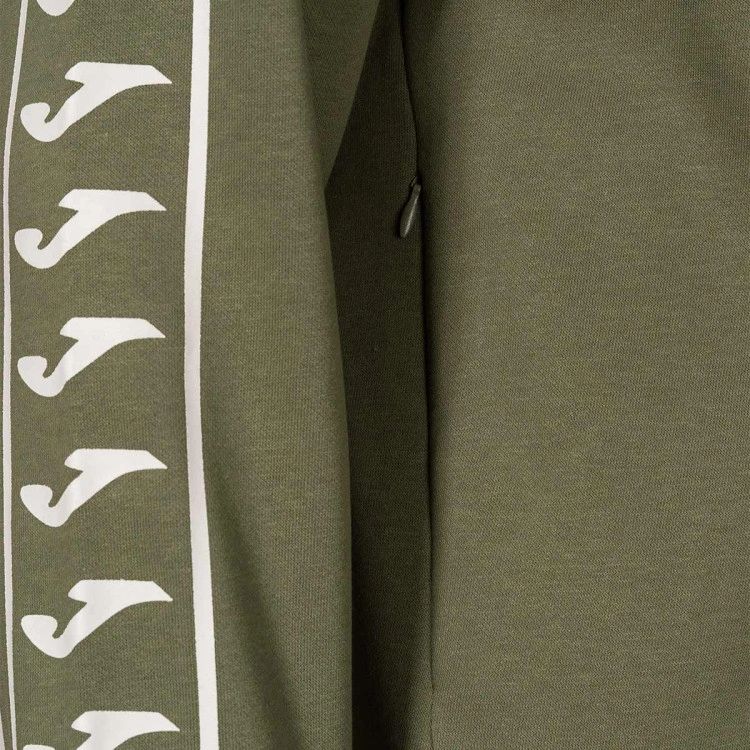 chaqueta-joma-unicaja-malaga-con-capucha-verde-7