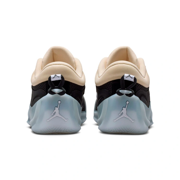 zapatillas-jordan-heir-series-2-precious-medal-mujer-pearl-white-white-black-mtlc-gold-4