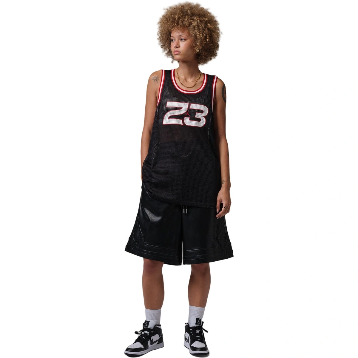 camiseta-jordan-brooklyn-jersey-tank-mujer-black-gym-red-5