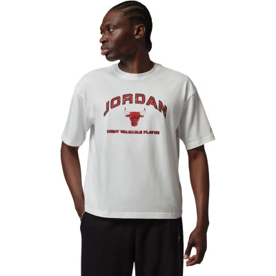 Chicago Bulls Flight Essentials T-Shirt