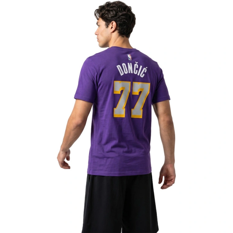 camiseta-jordan-los-angeles-lakers-essential-statement-edition-luka-doncic-field-purple-1