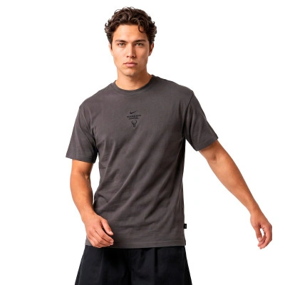 Milwaukee Bucks Pregame T-Shirt