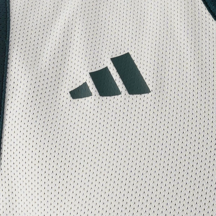 camiseta-adidas-real-madrid-basketball-warm-up-reversible-tank-2026-2027-aurora-ivy-ivory-4