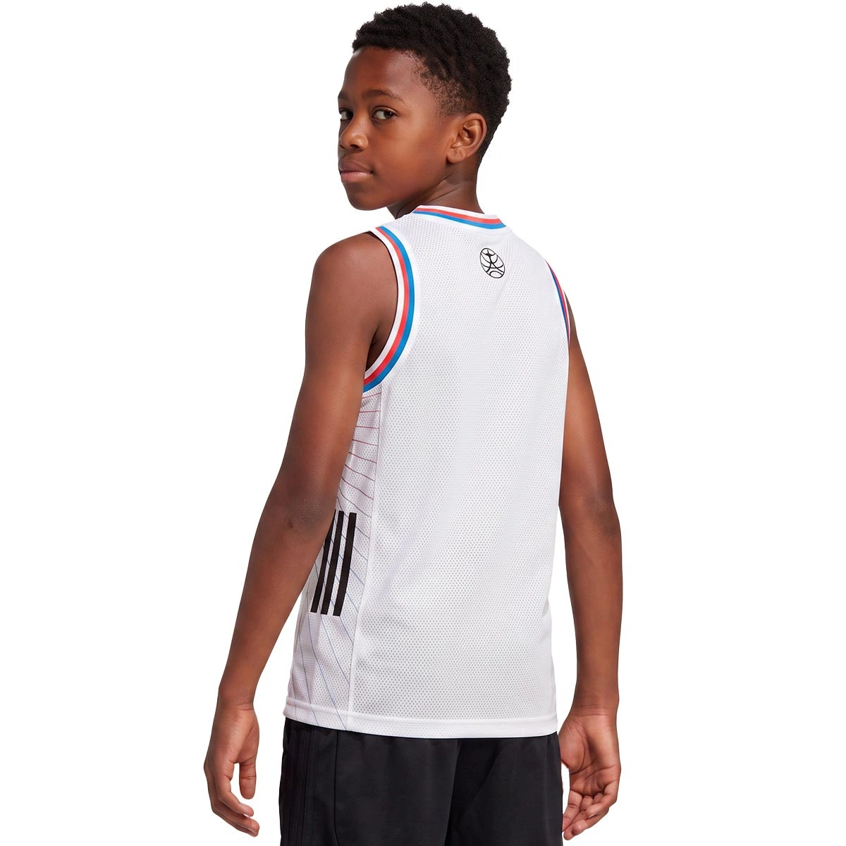 camiseta-adidas-paris-basketball-segunda-equipacion-2026-2027-nino-white-1