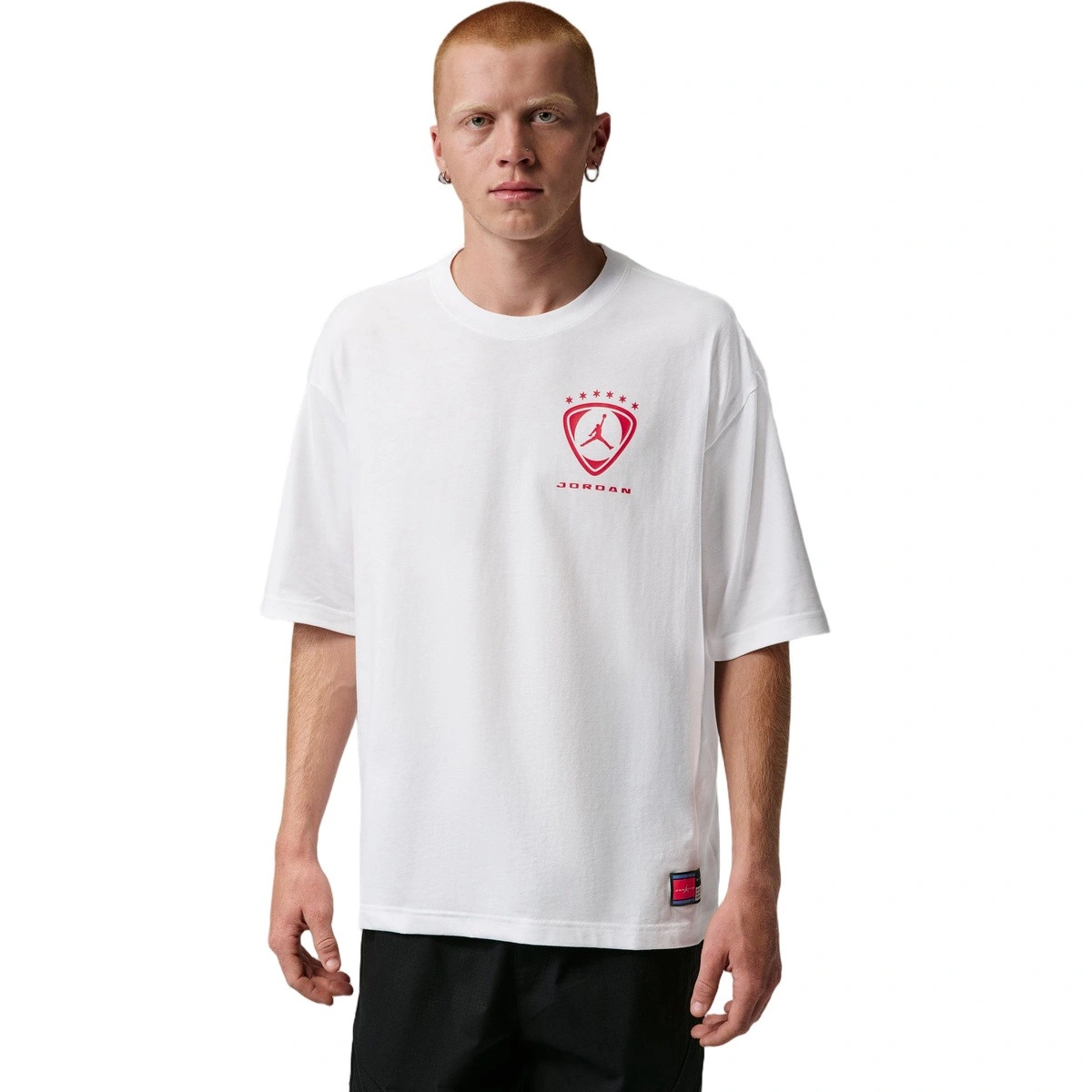 camiseta-jordan-brooklyn-fc-oversize-gfx-crew-white-university-blue-0