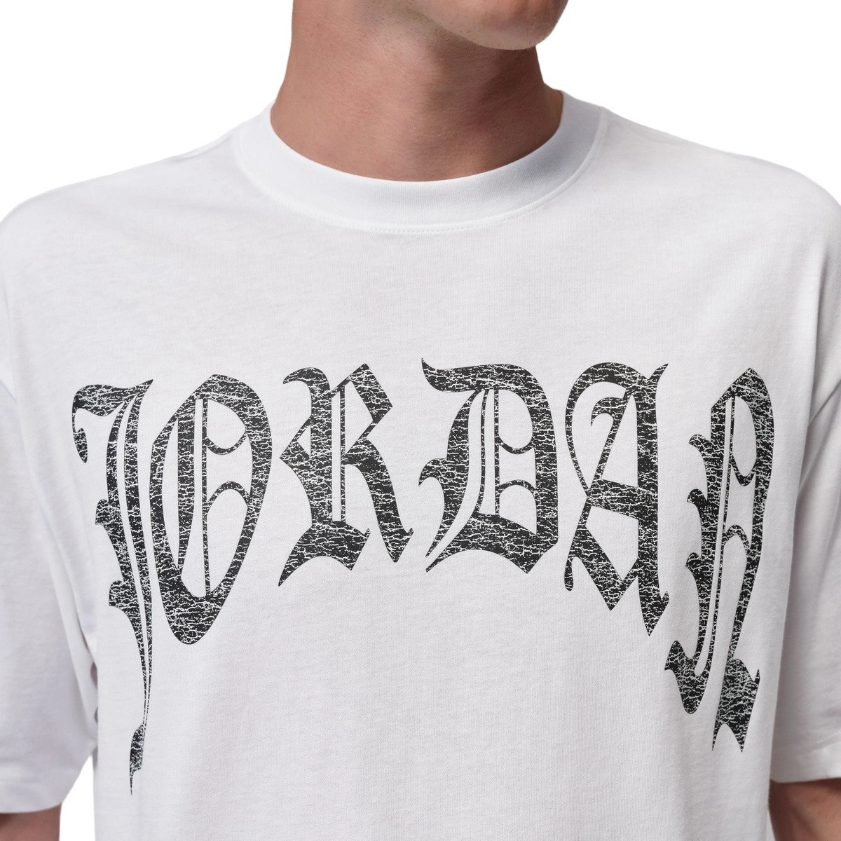 camiseta-jordan-brooklyn-gothic-85-crew-white-black-4