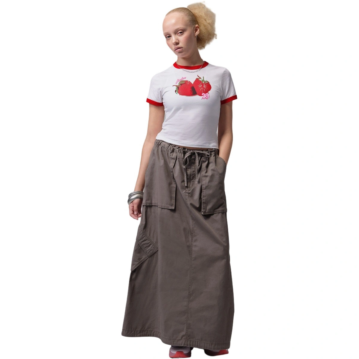 camiseta-jordan-strawberry-ringer-mujer-white-university-red-4