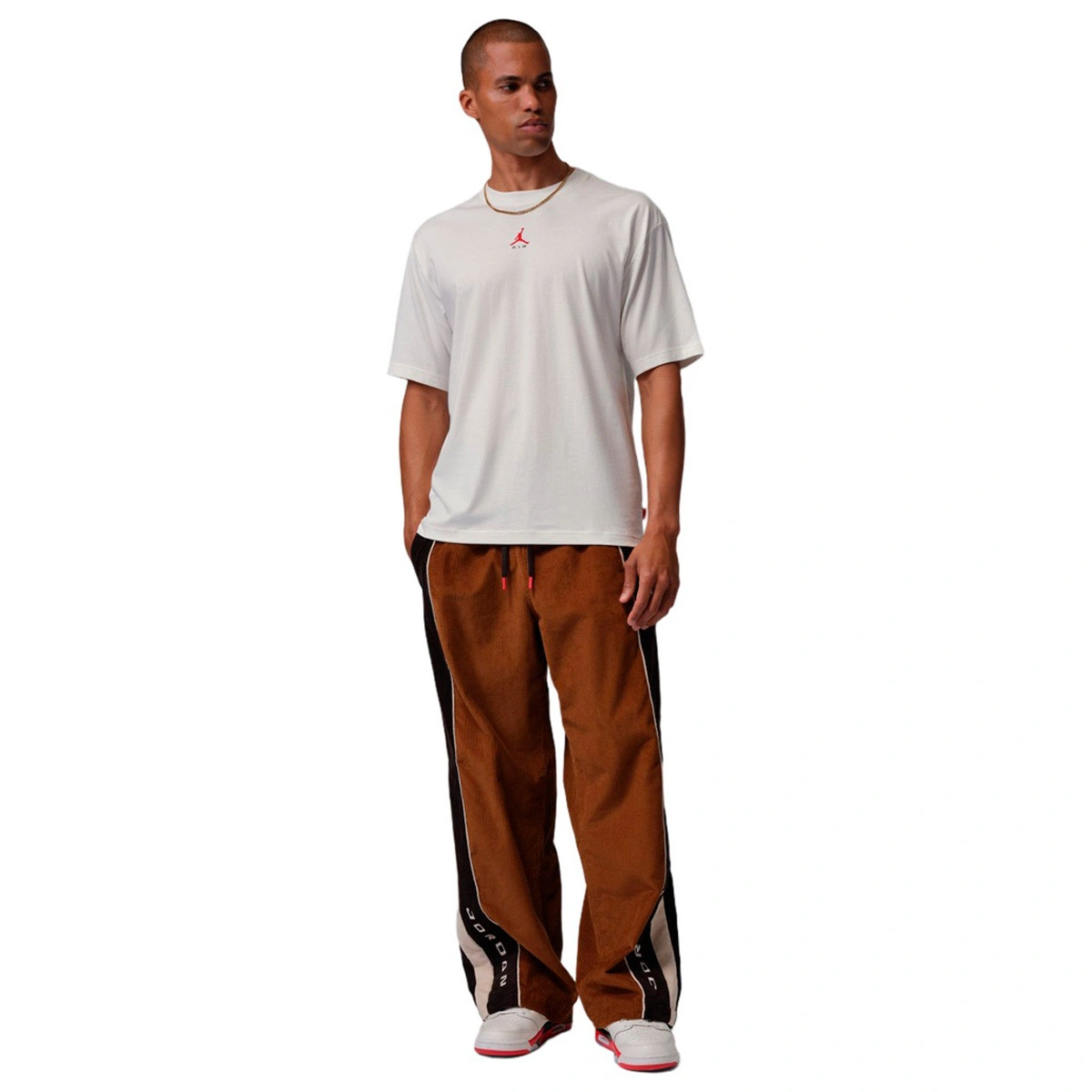 camiseta-jordan-brooklyn-laser-gfx-crew-sail-university-red-4