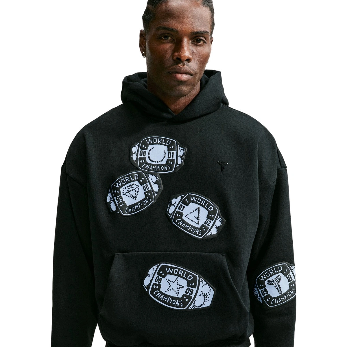 sudadera-nike-kobe-bryant-therma-fit-standard-issue-essential-2-black-black-3