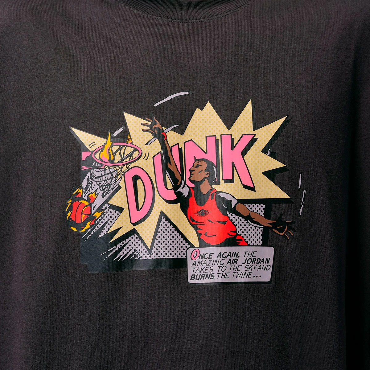 camiseta-jordan-brooklyn-comic-96-crew-off-noir-3