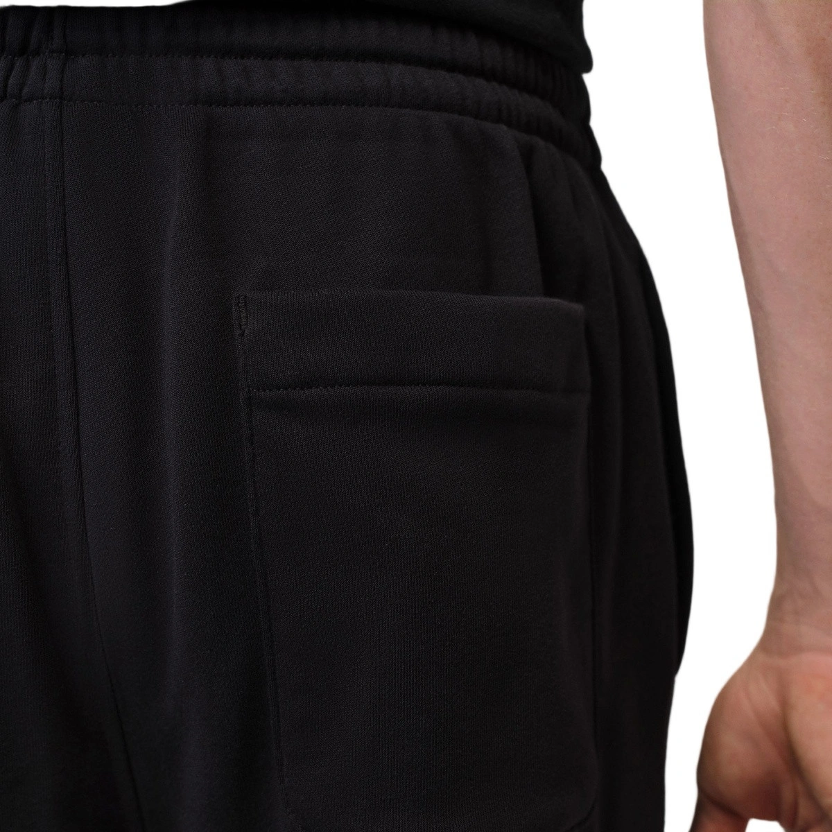 pantalon-largo-jordan-brooklyn-st-fleece-open-hem-black-university-red-3