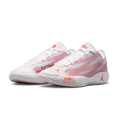 Luka 77 v2 Basketball Shoes