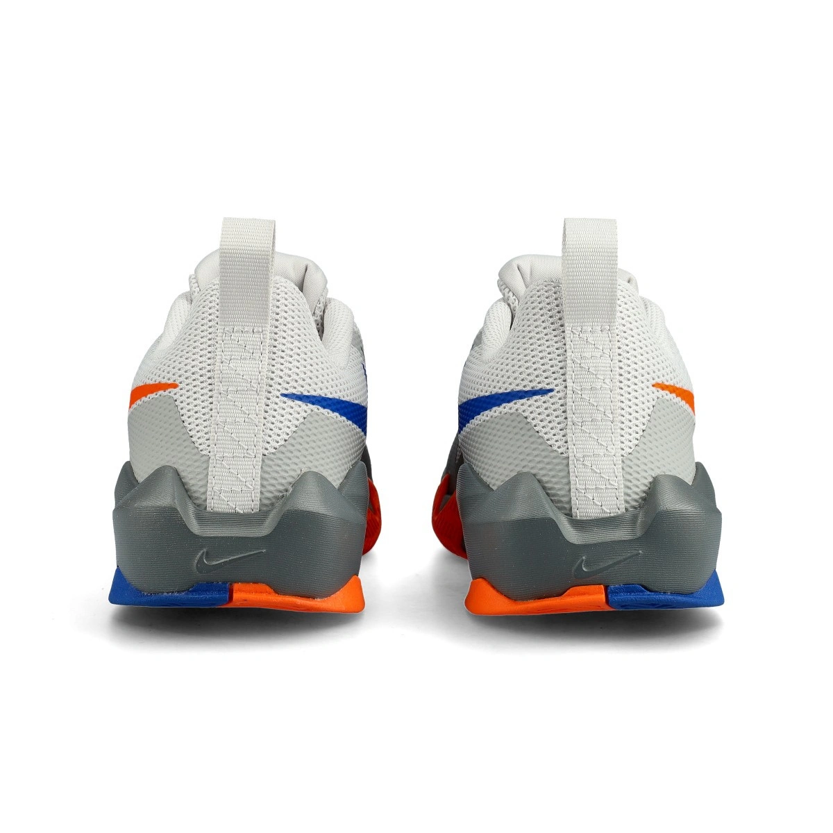 zapatillas-nike-s.t.-dynamite-nino-gris-4