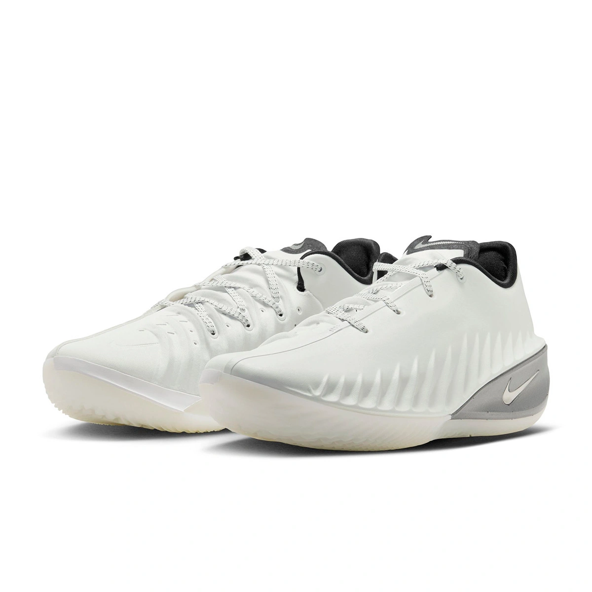 zapatillas-nike-g.t.-cut-4-se-summit-white-metallic-silver-0