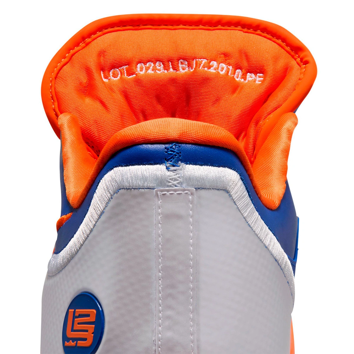 zapatillas-nike-lebron-23-per-hardwood-classics-game-royal-white-safety-orange-8