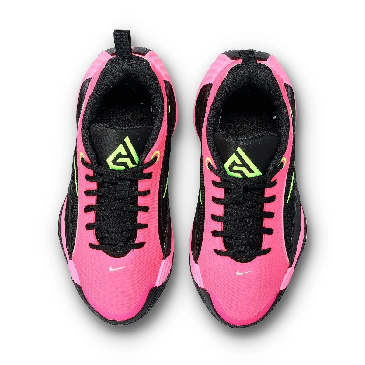 zapatillas-nike-giannis-immortality5-nino-rosa-5