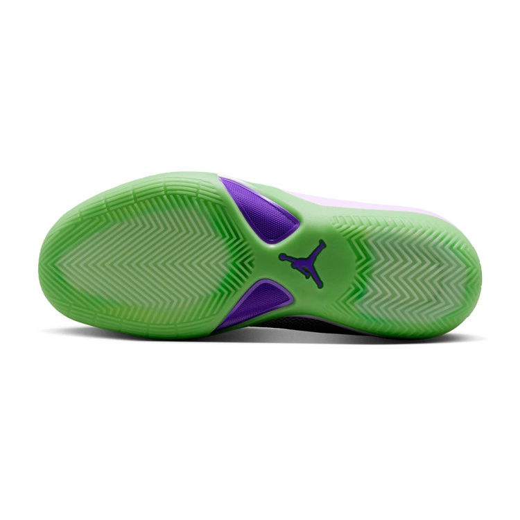 zapatillas-jordan-triangle-q54-action-grape-key-lime-black-white-3