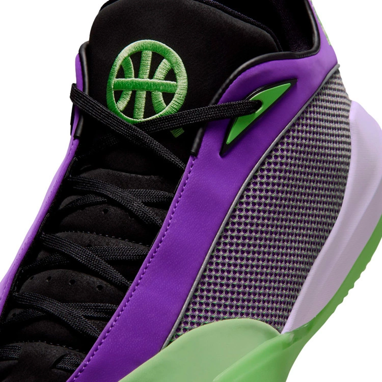 zapatillas-jordan-triangle-q54-action-grape-key-lime-black-white-6