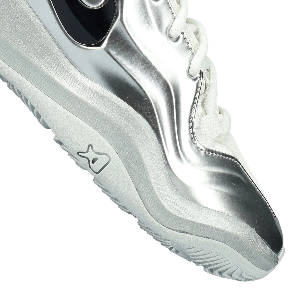 zapatillas-nike-atwo-mirrored-summit-white-black-metallic-silver-6