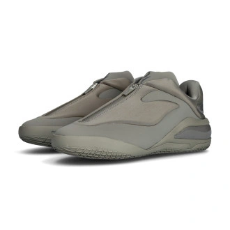 Zapatillas SHAI 001 Origin Story-Iron Grey
