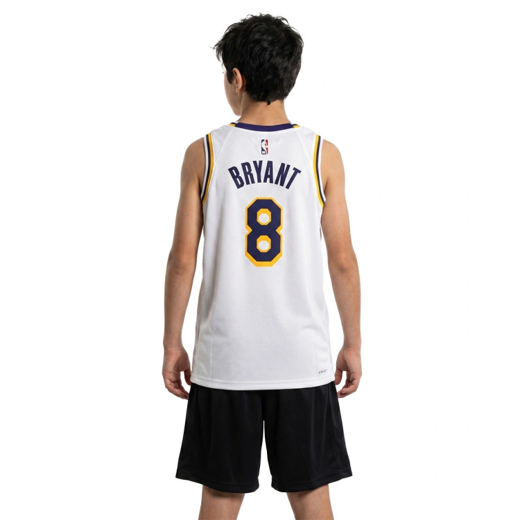 camiseta-nike-los-angeles-lakers-swingman-association-edition-kobe-bryant-nino-white-1