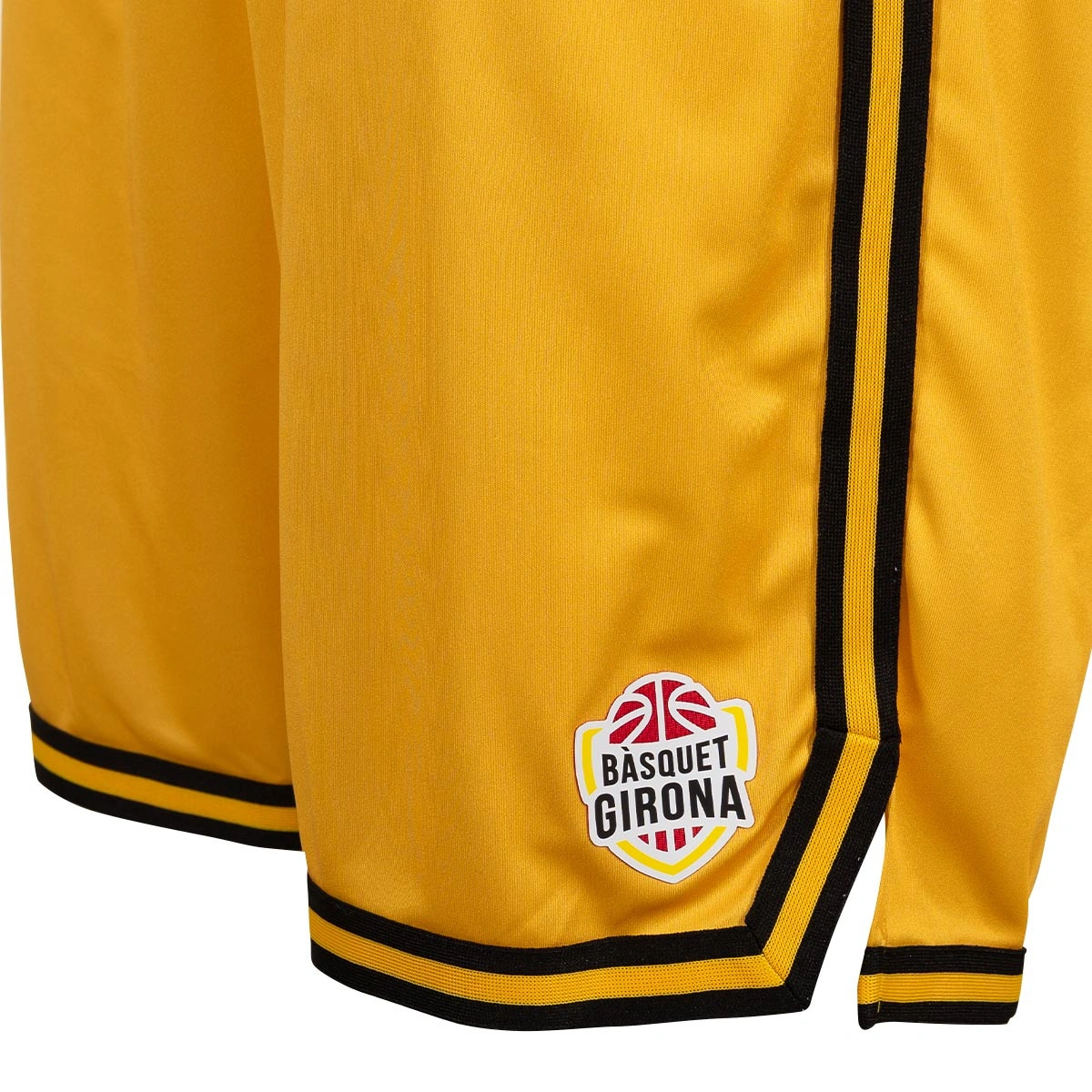 pantalon-corto-puma-bsquet-girona-tercera-equipacion-2026-2027-blanco-3