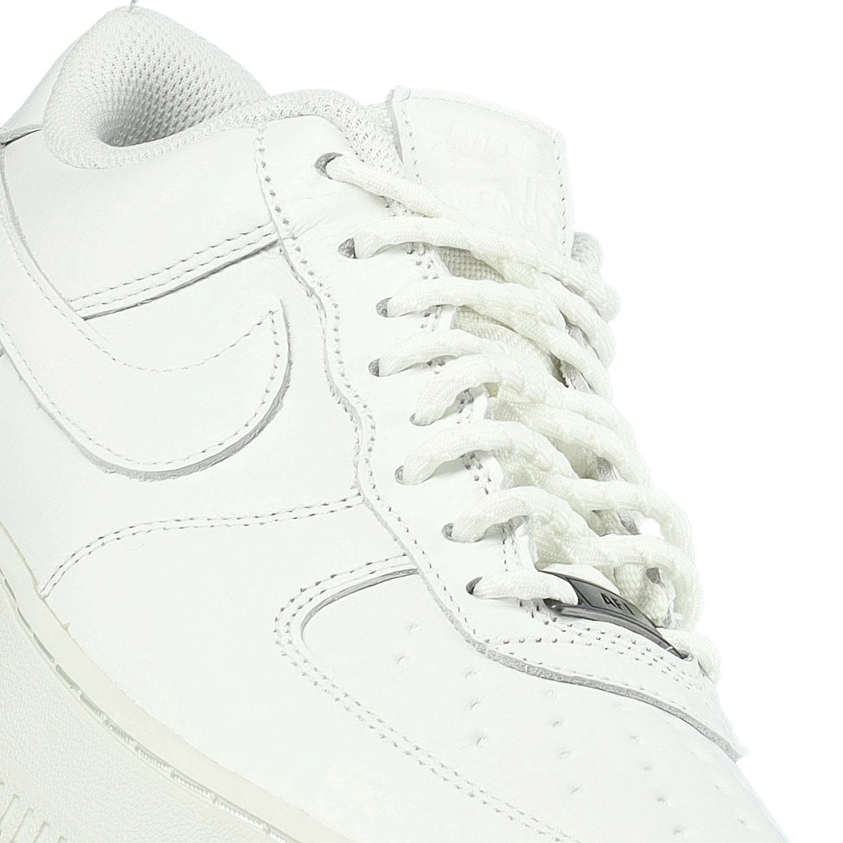 sneakers-nike-air-force-1-gore-tex-vibram-blanco-7
