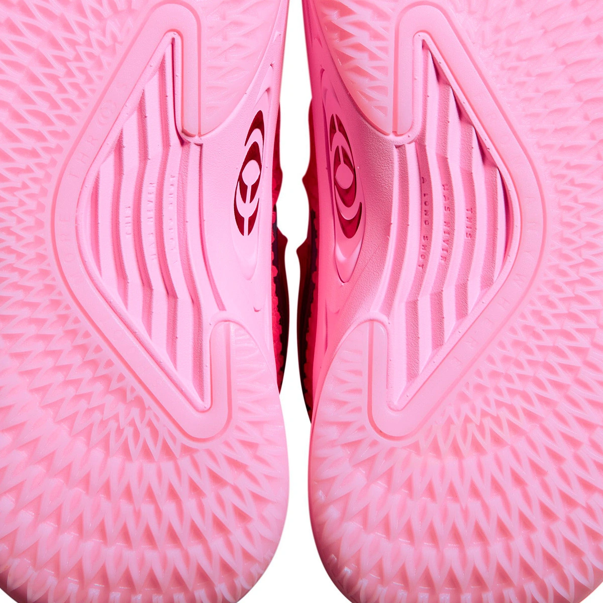 zapatillas-nike-caitlin-clark-1-midnight-fever-hot-punch-neo-pink-8