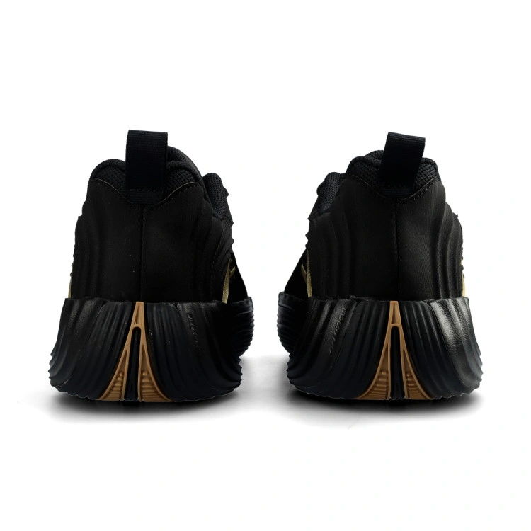 zapatillas-nike-giannis-immortality-5-negro-4