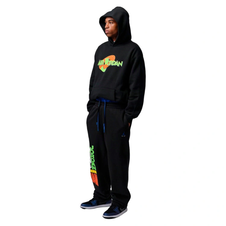 pantalon-largo-jordan-brooklyn-space-jam-fleece-open-hem-black-5