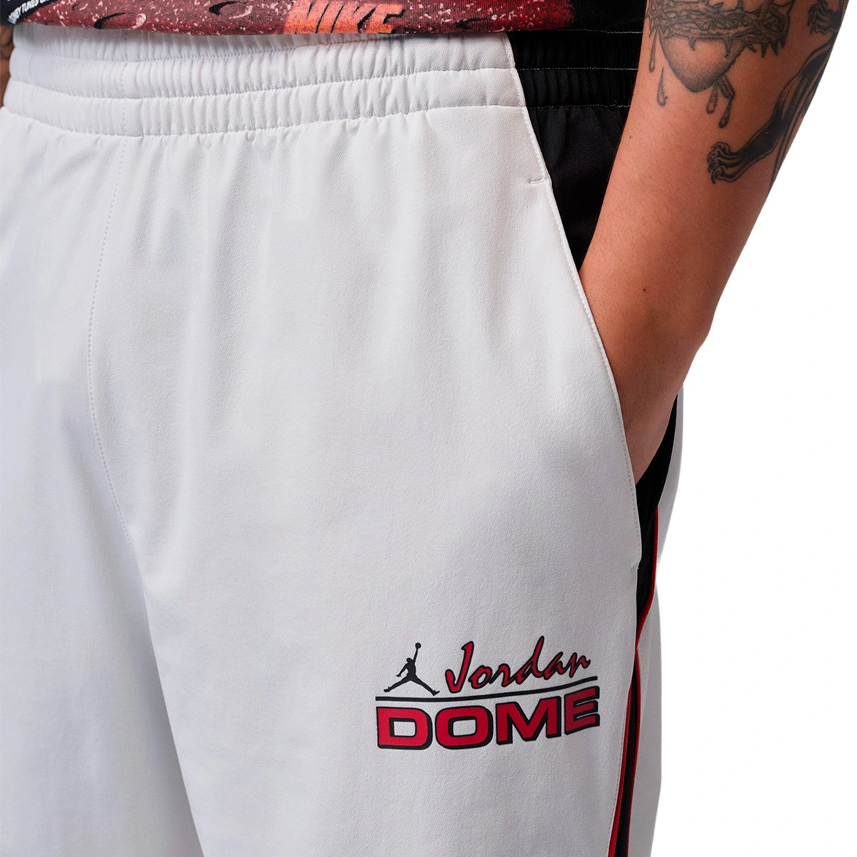 pantalon-largo-jordan-sport-space-jam-summit-white-black-varsity-red-3