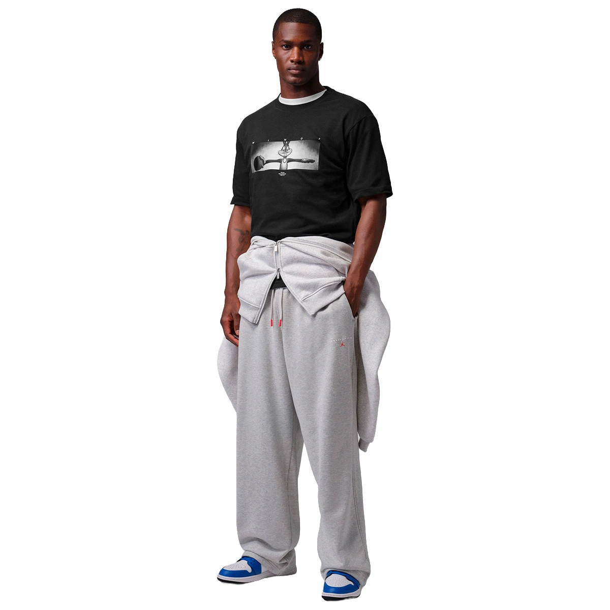 camiseta-jordan-brooklyn-space-jam-wings-85-crew-black-white-5